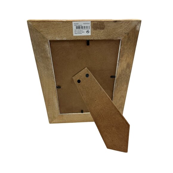 Hand-Carved Wooden Photo Frame Whitewashed Floral Design 19x24cm - Picture 4 of 10